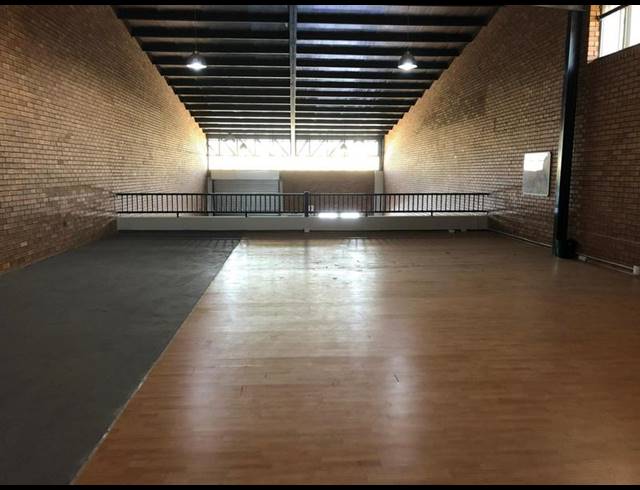 INDUSTRIAL PROPERTY TO RENT IN HENNOPSPARK